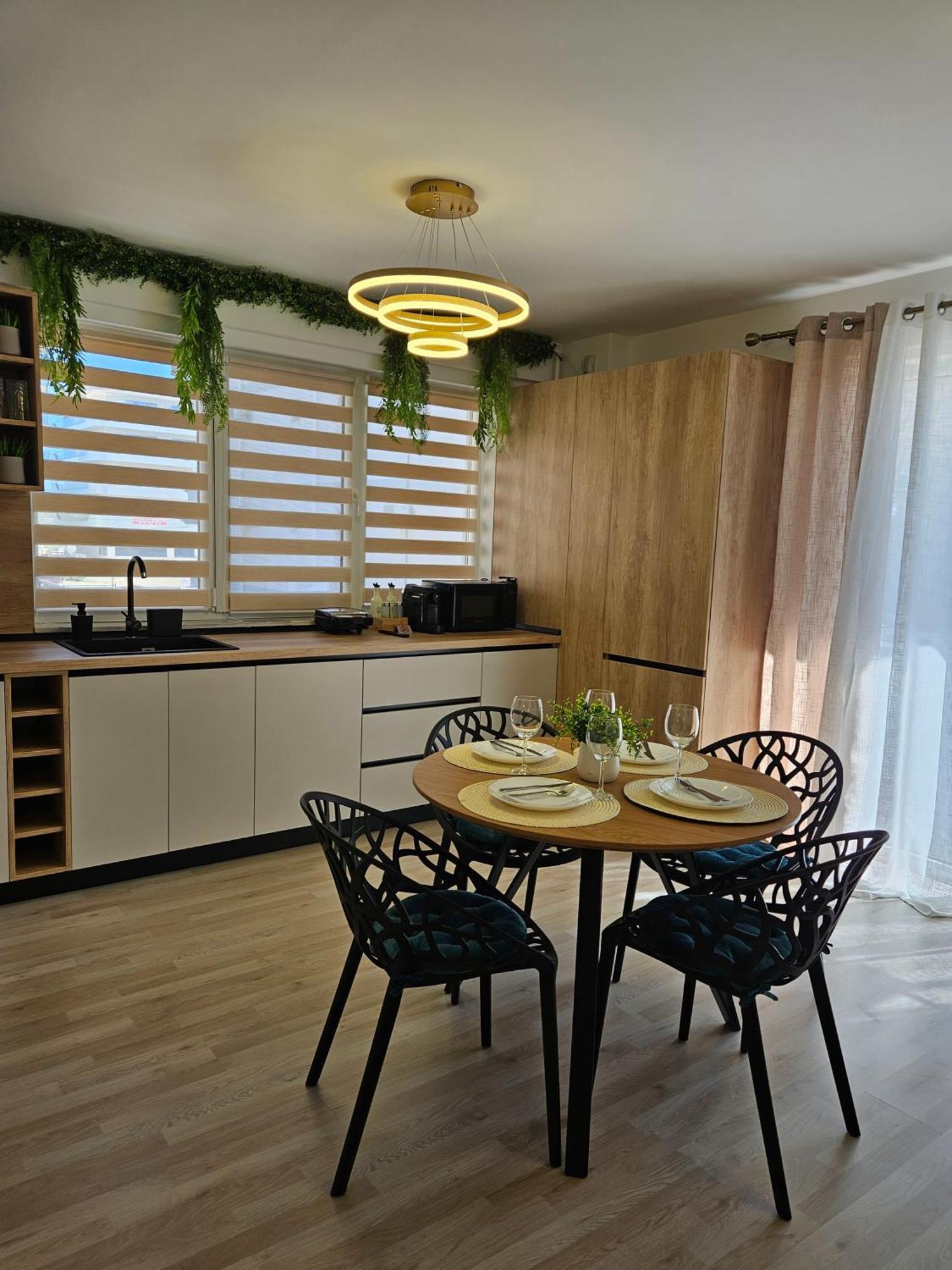Bali Del Mar Apartments Năvodari Exteriör bild