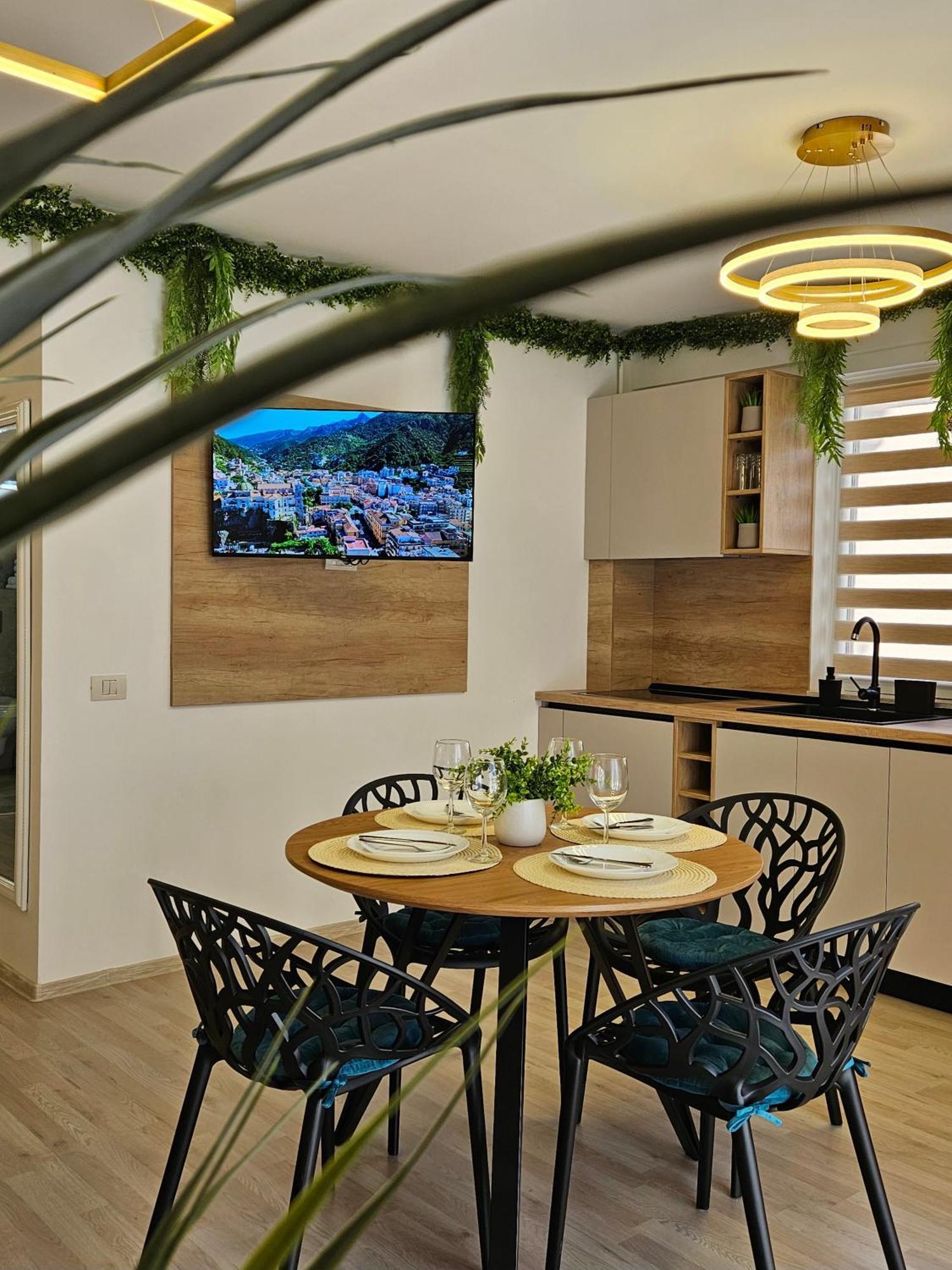 Bali Del Mar Apartments Năvodari Exteriör bild